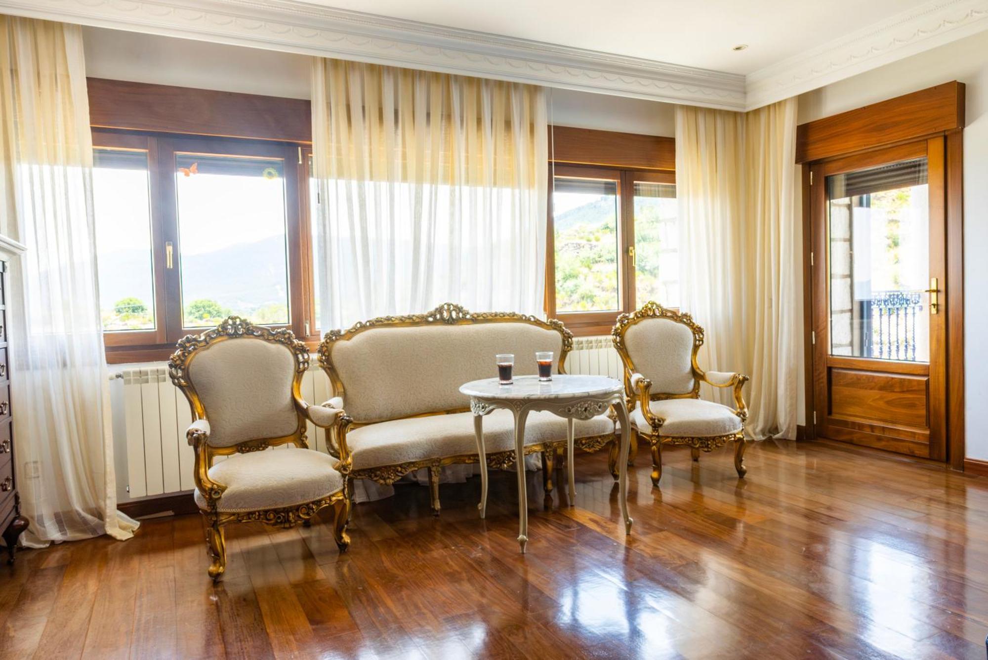 Villa Mansion Con Jacuzzi A 40 Grados, Gran Piscina Y Padel El Tiemblo Exterior foto