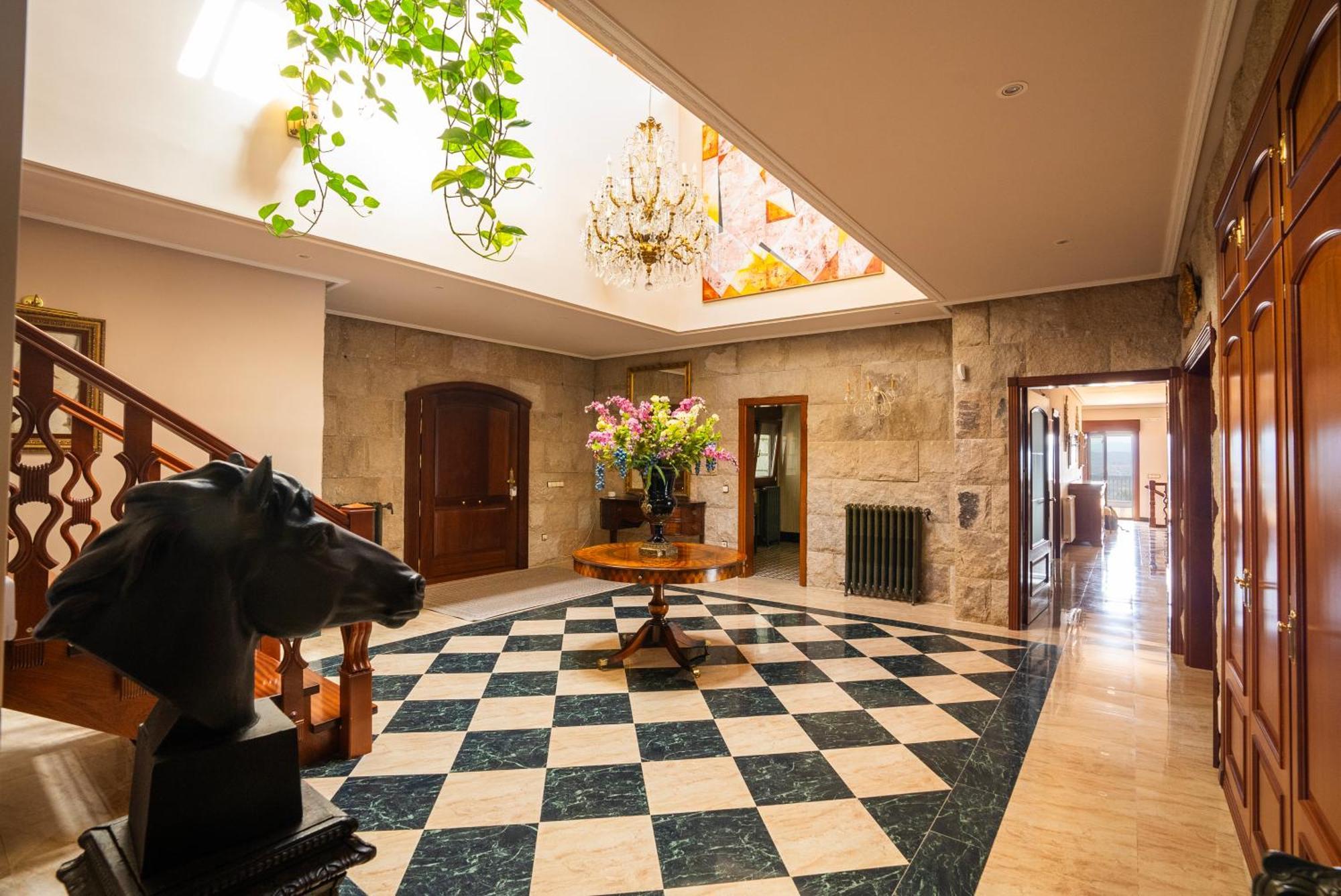 Villa Mansion Con Jacuzzi A 40 Grados, Gran Piscina Y Padel El Tiemblo Exterior foto