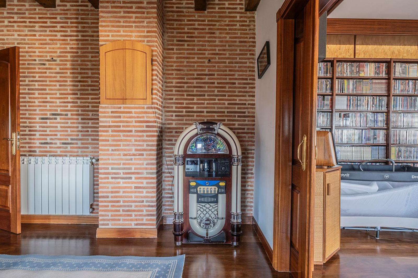 Villa Mansion Con Jacuzzi A 40 Grados, Gran Piscina Y Padel El Tiemblo Exterior foto